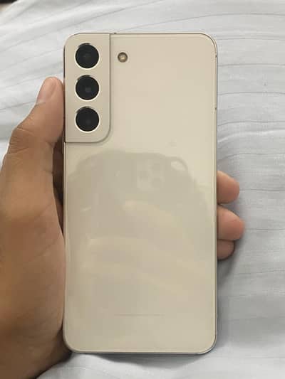 Samsung Mobile S22