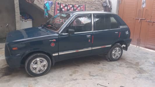 Good condition koi Kam nhi cng petrol