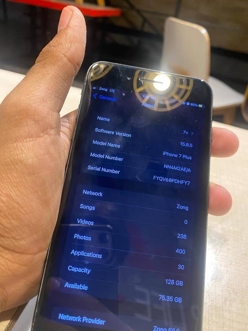 Apple iPhone 7 Plus 3