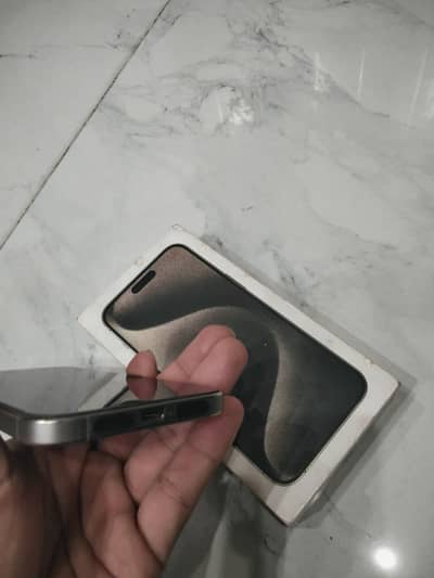 iphone 15 pro max Dubai purchase lush condition