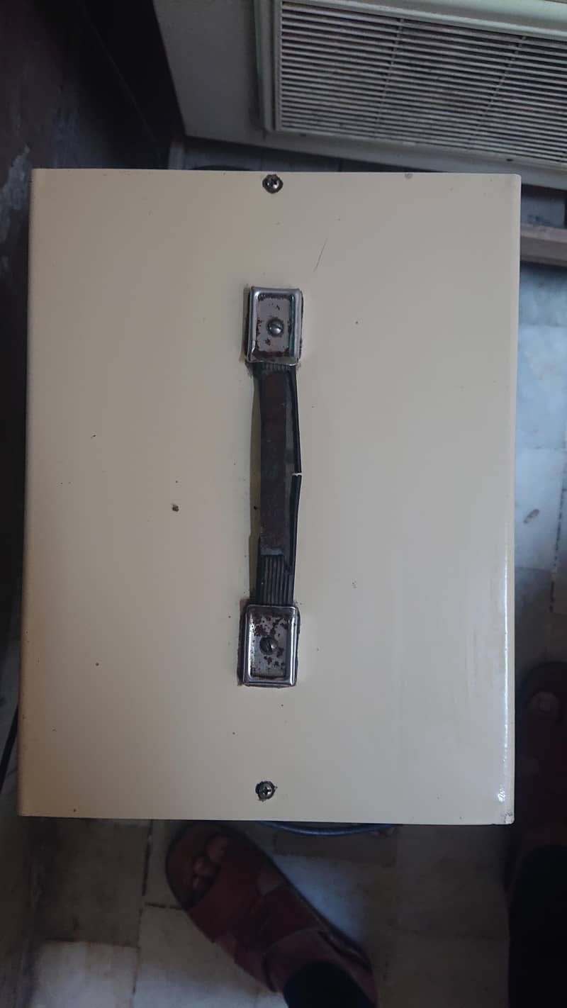voltage stablizer stabilizer 2