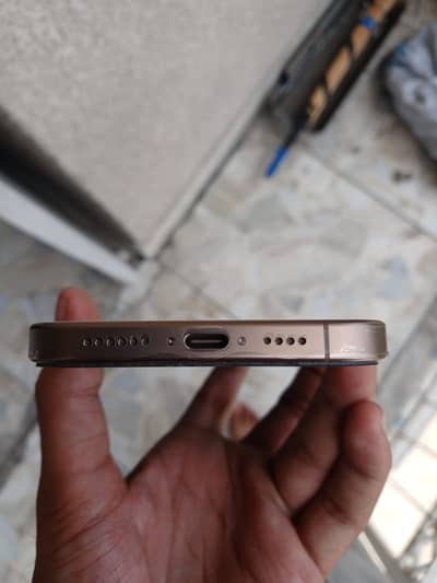 Apple iPhone 16 Pro Max