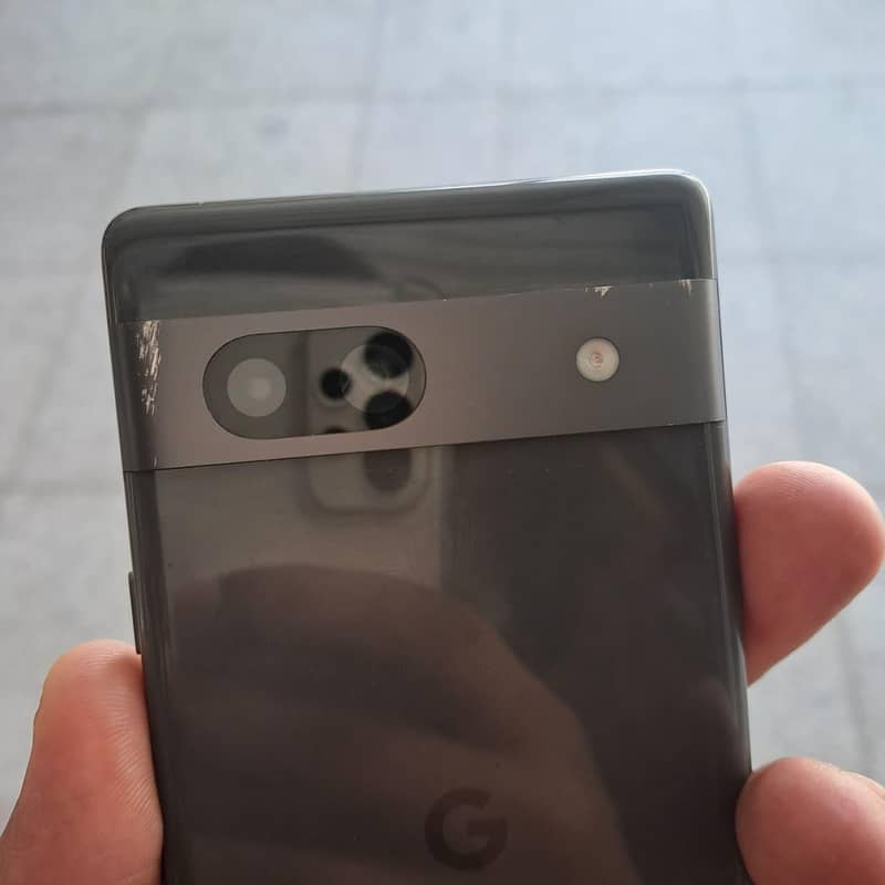 Google Pixel 7a 5