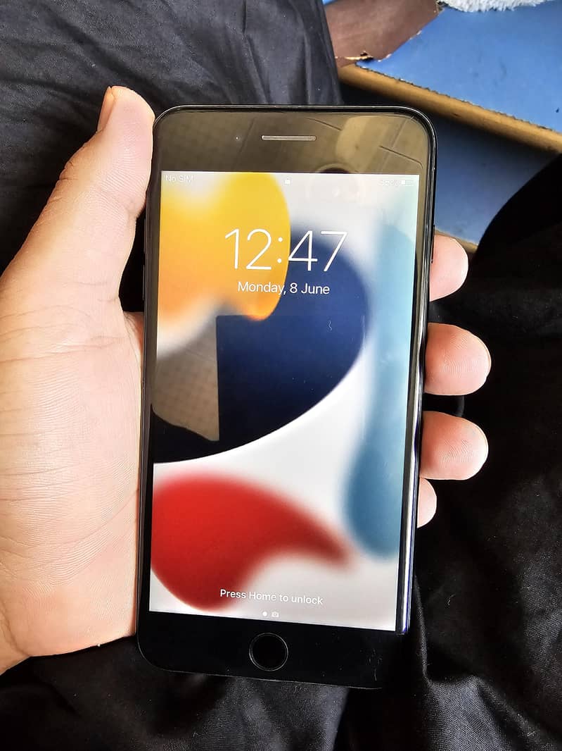 Apple iPhone 7 Plus 4