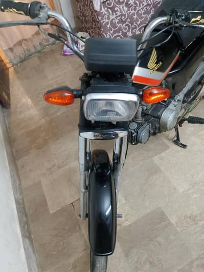 Honda CD 70 karachi num