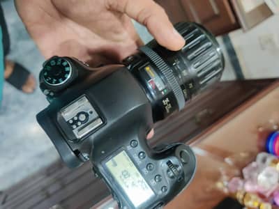 Canon 6d dslr camera with 35-135mm lens