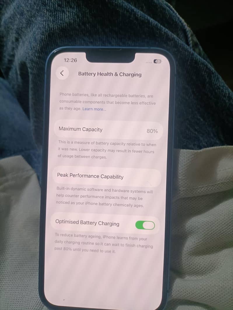 Apple iPhone 13 2