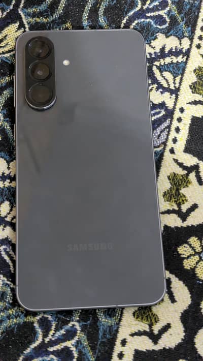 Grey SAMSUNG A56
