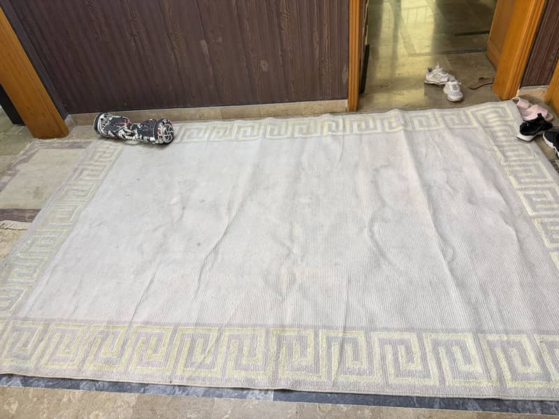 Centre. carpet 7