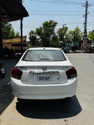 Honda City 2011