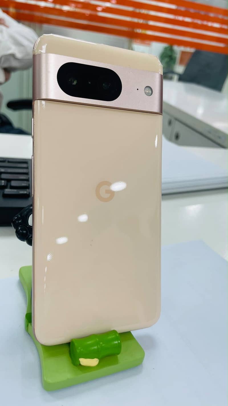 Google Pixel 8 0