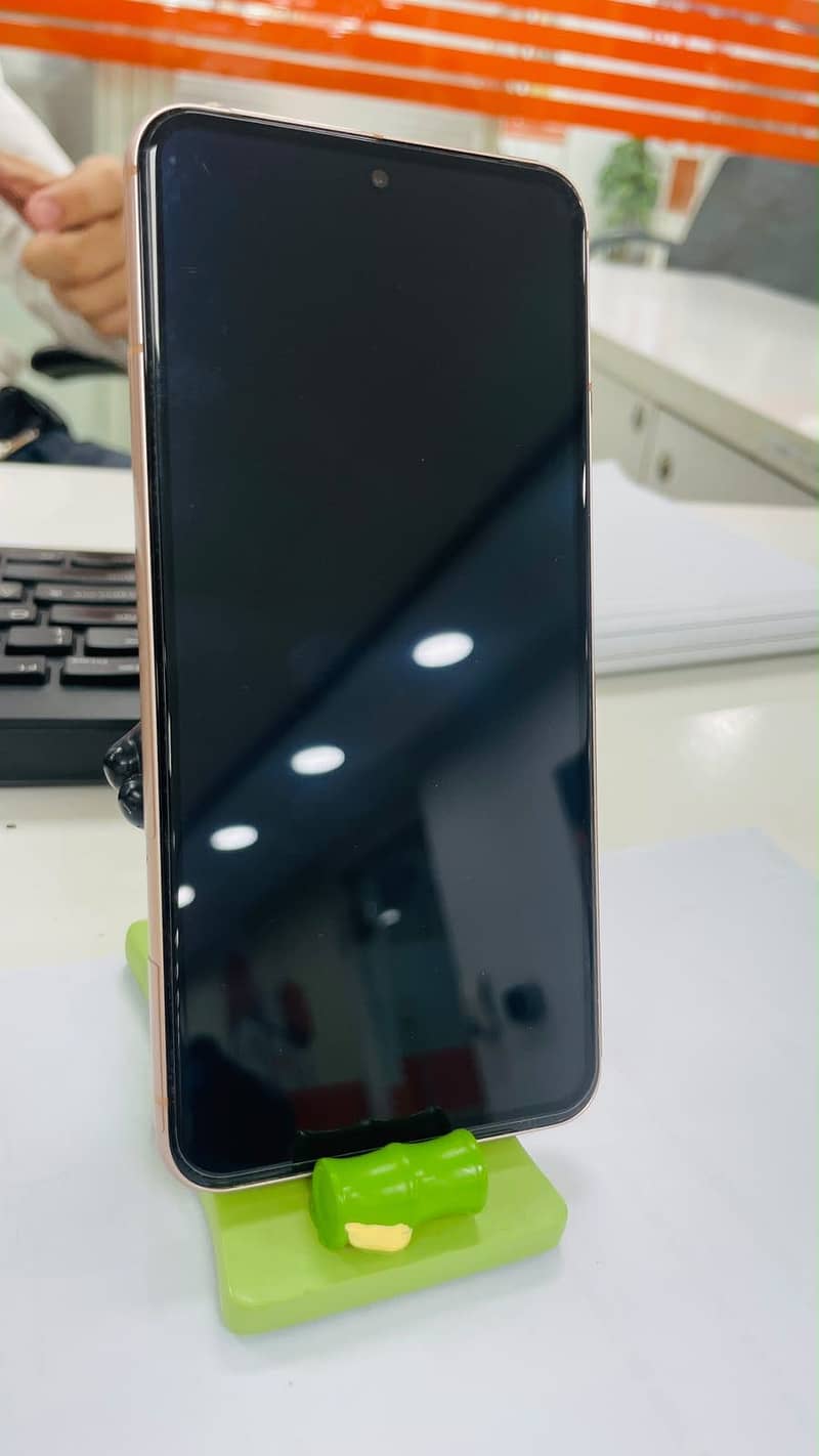 Google Pixel 8 1