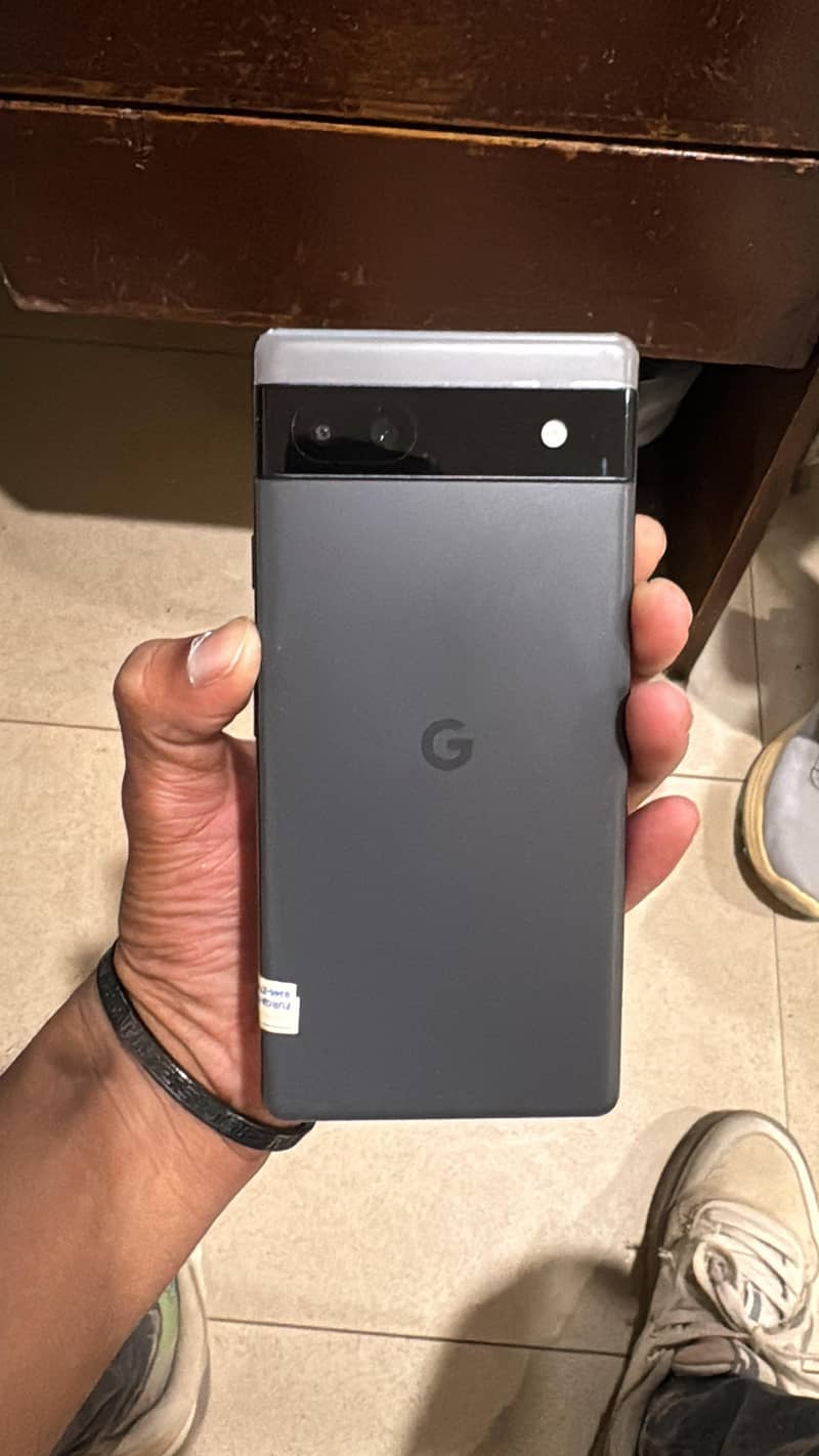 Google Pixel 6a 5