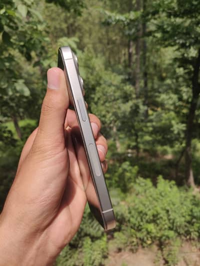 Apple iPhone 15 Pro JV