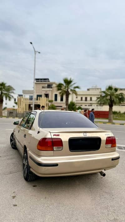 Honda Civic VTi Oriel Prosmatec 1998