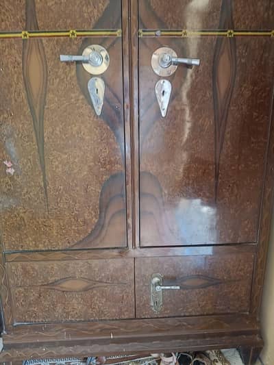 2 door iron Almirah