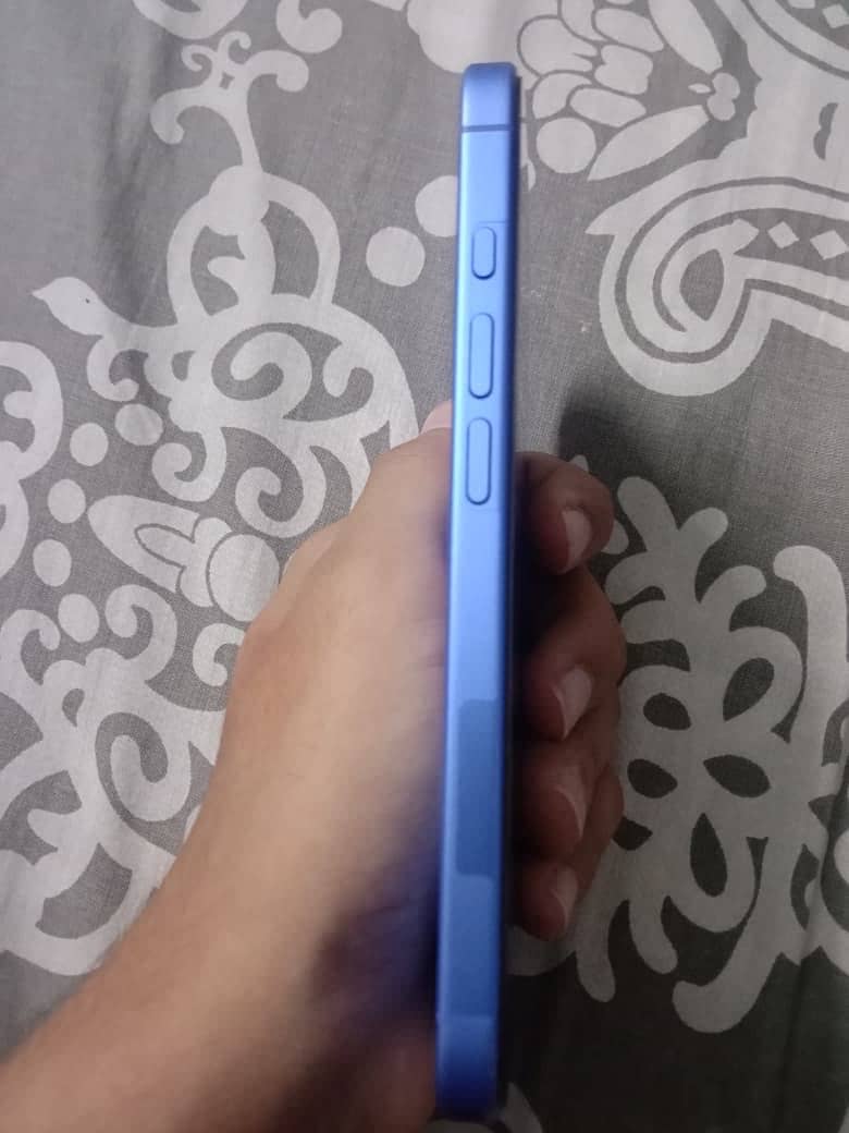 Iphone 16 4