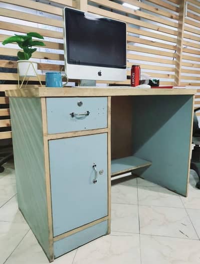 Office chairs for urgent sale