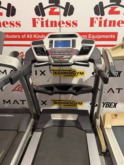 Treadmill / Exercise bike / Homegym / Elliptical / Dumbells / plates