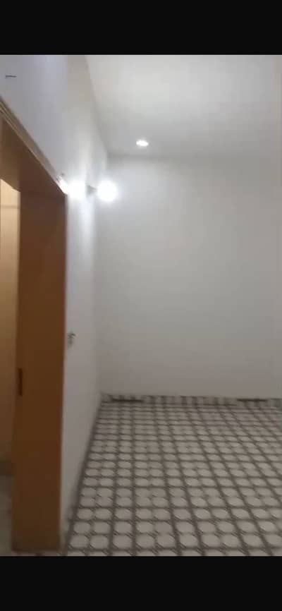 10 Marla Upper Portion For Rent With Separate Gate and Garage