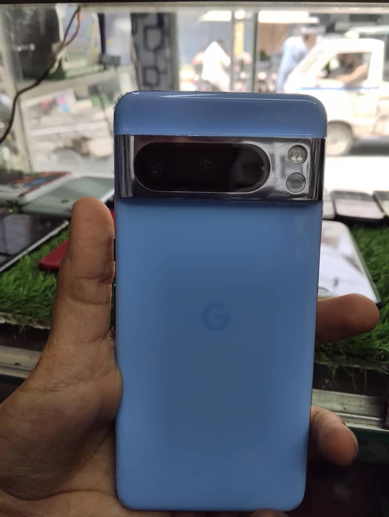 Google Pixel 8 Pro 0