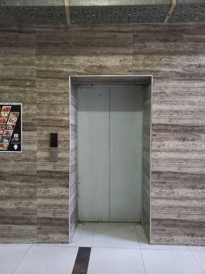 1000 Square Feet Office For Rent In Gulberg