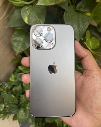 Apple iPhone 13 Pro