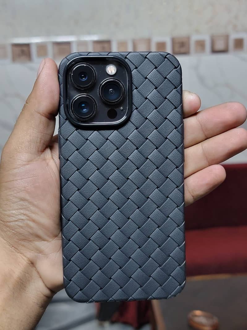 Apple iPhone 13 Pro 3