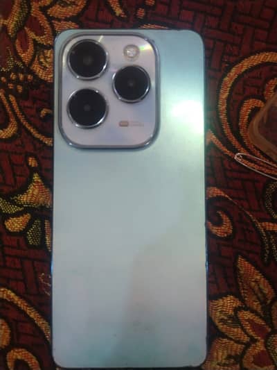 Infinix Note 40 Pro