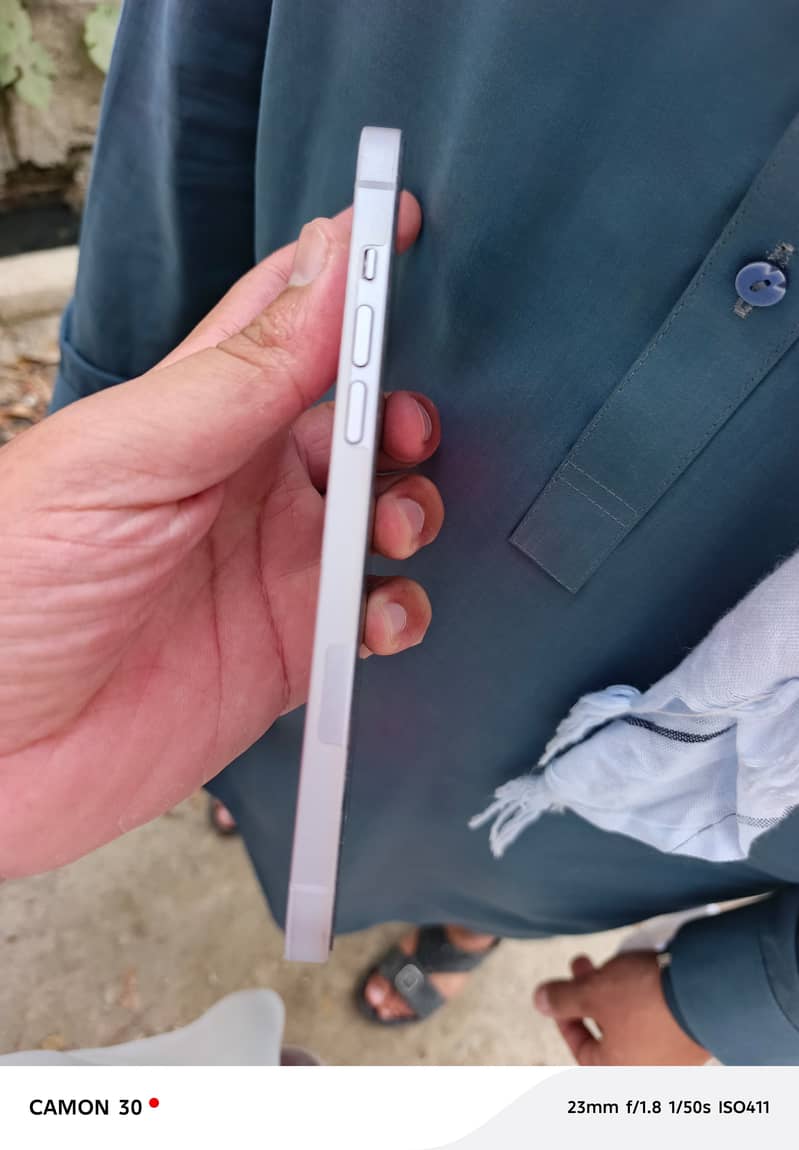 Apple iPhone 14 plus 2