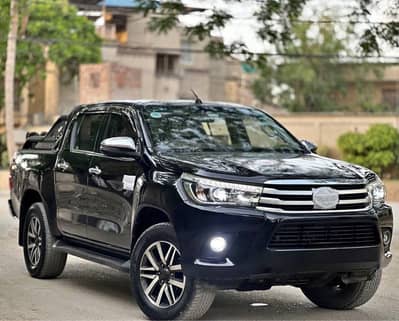Toyota Revo V 2020