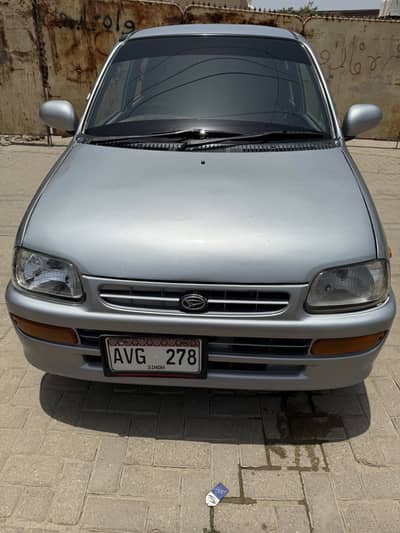 Daihatsu Cuore 2011