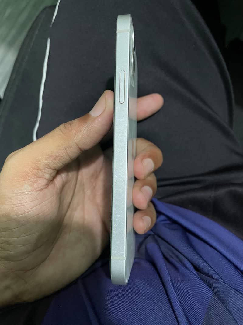 Iphone 12 Locked 2