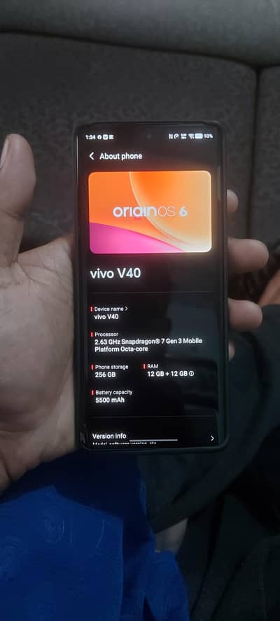 Vivo V40