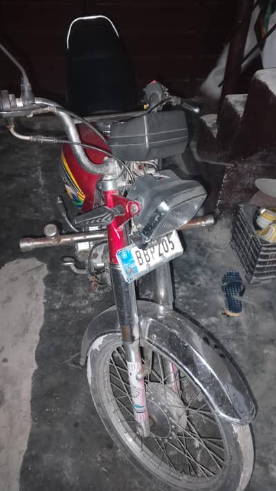 Bike For sale 2020 model Islamabad Number United 70