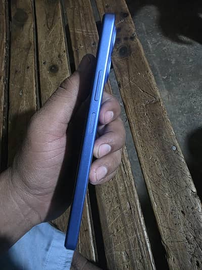 Infinix smart 10 4/64