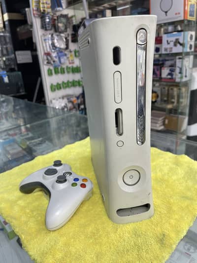 Xbox 360 with 60+ game