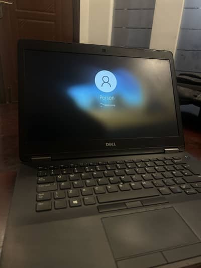DELL LATITUDE E7470 corei5 6th Generation