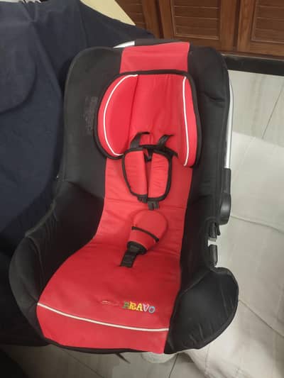 Baby Carry Cot Cum Car Seat – Excellent Condition