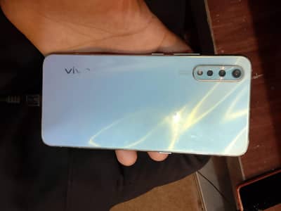 Vivo S1