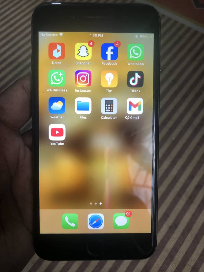Apple iPhone 8 Plus 5