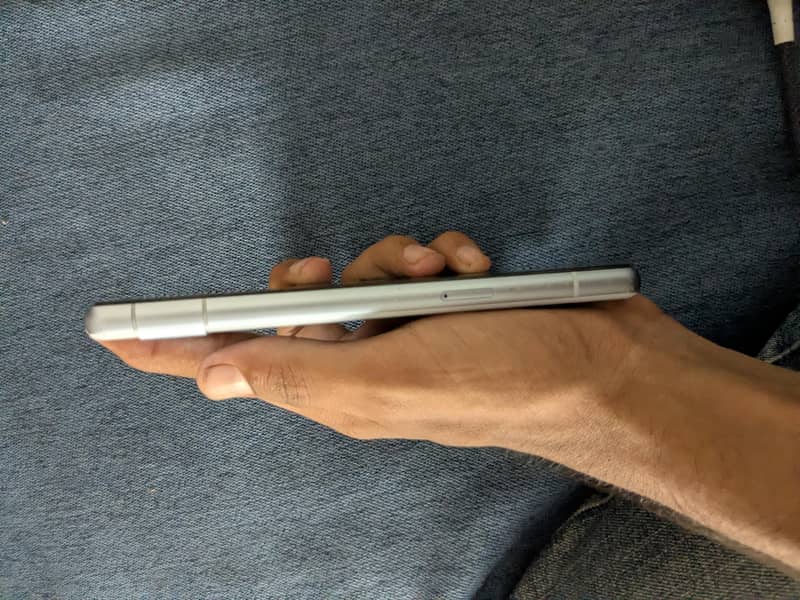 Google Pixel 7a 4