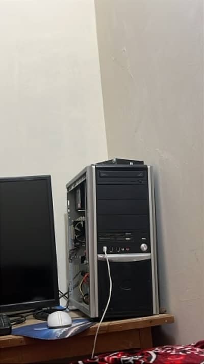 Gaming pc for sale Radeon RX 580 Series by AMD