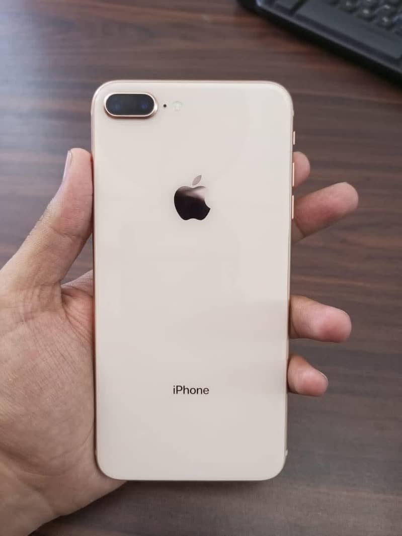 Apple iPhone 8 Plus 6