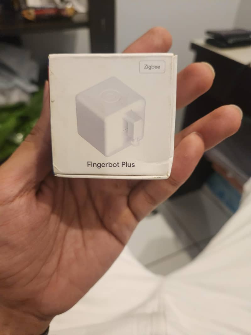 Zigbee Fingerbot Plus 0