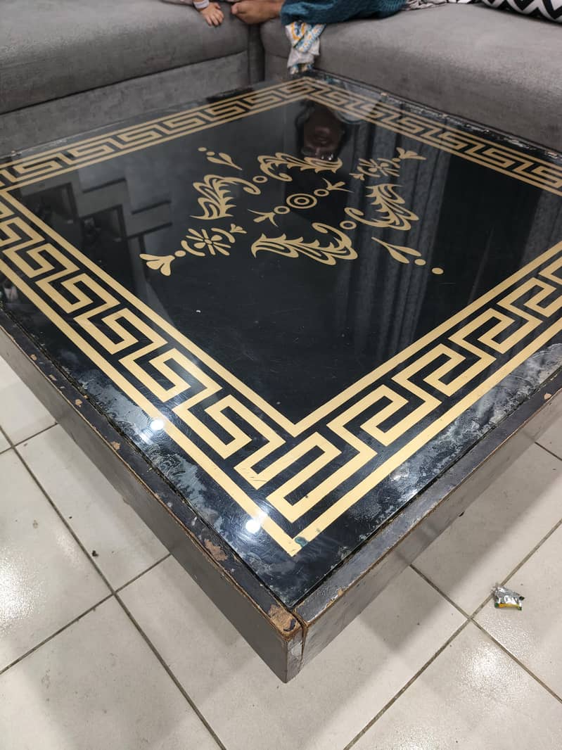 used center table for sofas 3