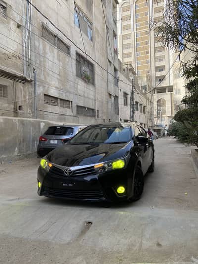 Toyota Corolla altis 2015 / 2016 fully original