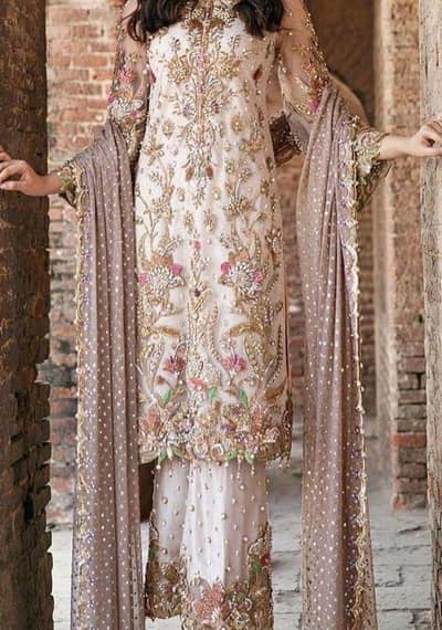 Wedding Wear/ Party Wear / Luxury Articles/ Made Made