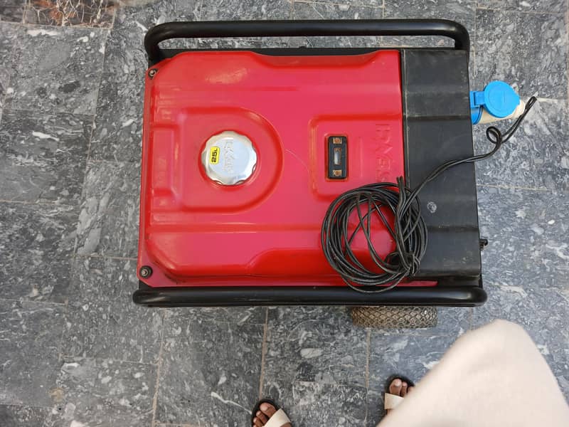Generator 8
