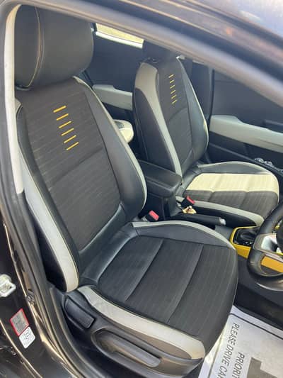 KIA STONIC 2024